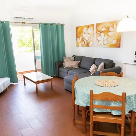 Beguest Sea Breeze Apartmán *